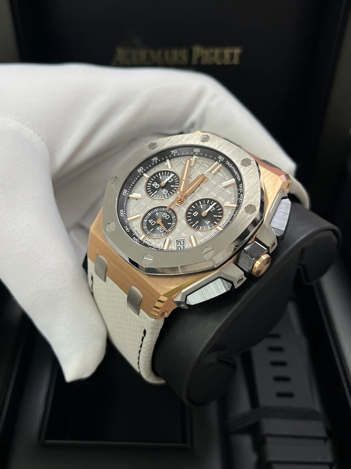 Audemars Piguet Royal Oak Offshore Chronograph 43mm Chronograph 18k Rose Gold and Titanium Grey Dial