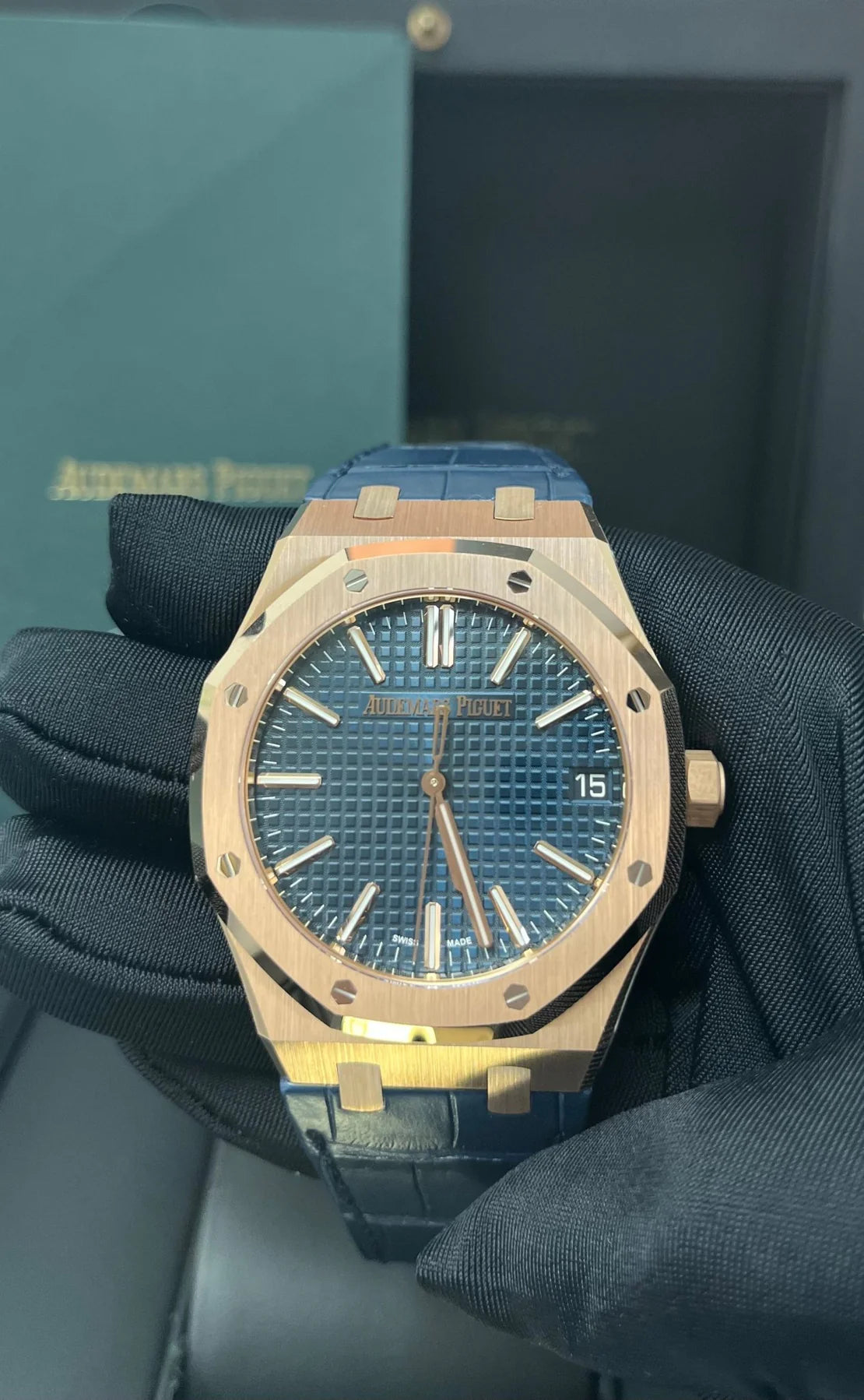 Audemars Piguet Royal Oak 41mm 18k Rose Gold Blue Dial