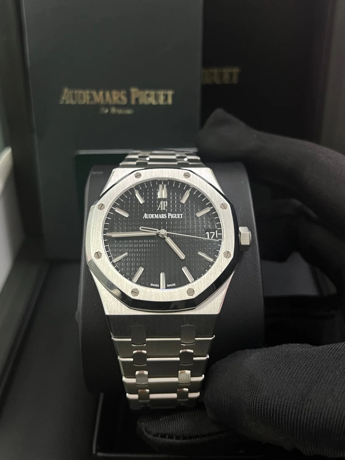 Audemars Piguet Royal Oak Selfwinding/ Stainless Steel/ Black Dial